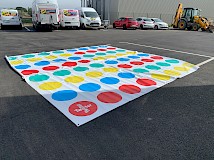 Bâche pour jeu TWISTER géant - 400€ht
