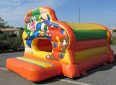 Chateau Gonflable "MAISON CLOWN"