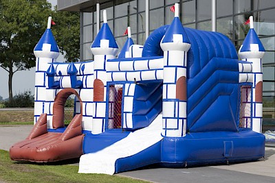MultiPlay Gonflable "MEDIEVAL"
