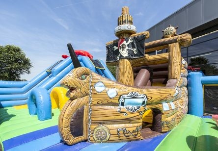 aire de jeux gonflable maxi world Gonflables asg34 vente fabrication location - Animations gonflables ASG34