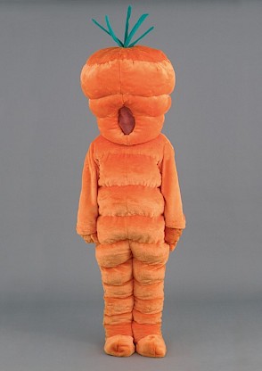 Mascotte de carotte en peluche