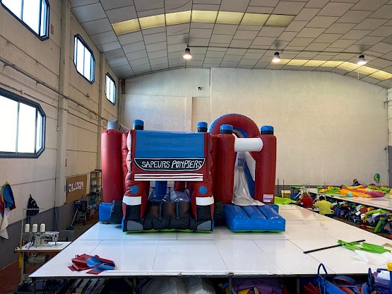 Multi Playground Pompiers gonflable asg34
