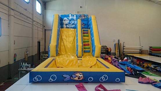 toboggan-aquatique-aquapared-bassin-gonflable-1-asg34 vente location fabrication