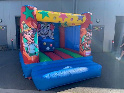 Chateau Gonflable CLUB Circus