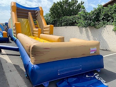 Toboggan Gonflable AQUA + GLISSE - 5600€ht