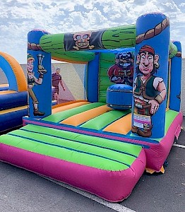 Chateau Gonflable CLUB PIRATES