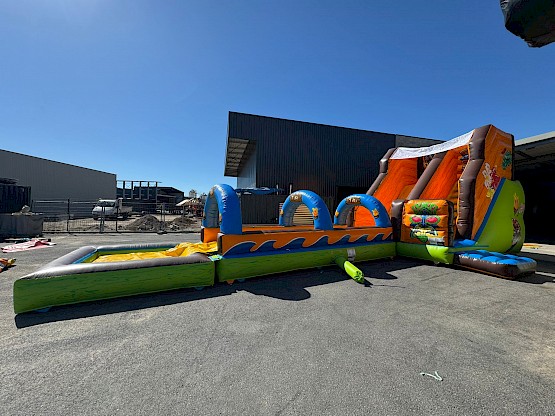 Toboggan Gonflable - possibilité de location avec option d'achat