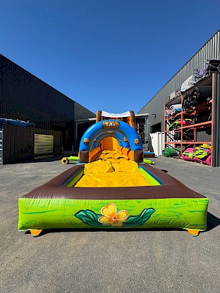 Bassin, amovible pour un ventre glisse gonflable