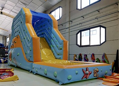 Toboggan Gonflable ICEBERG aqua 3200€HT
