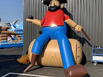 Un pirate gonflable géant sur mesure