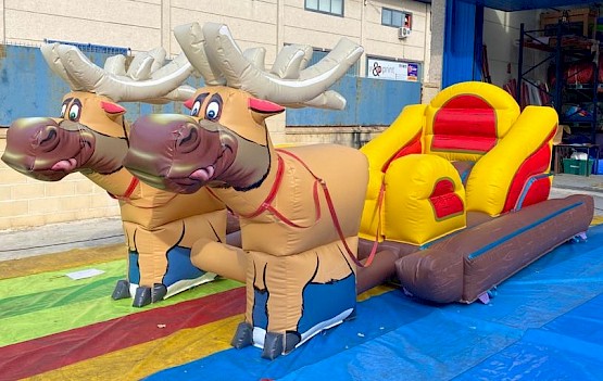 Traineau du Père Noël Gonflable avec 2 rennes !