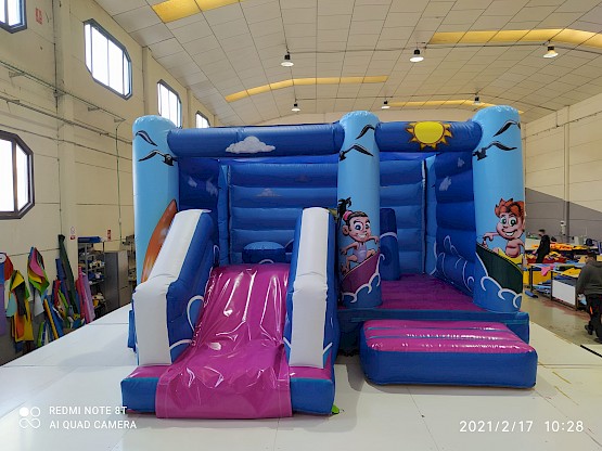 multi-playgrounds-gonflable-plage-neuf-destockage-asg34