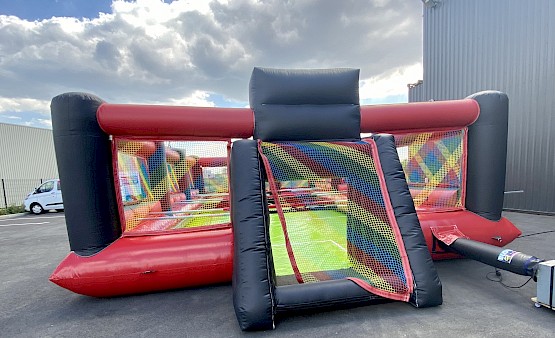 terrain sportif géant gonflable