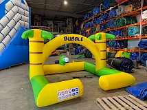 Aire de jeux, gonflables, mousse Bubble d'occasion