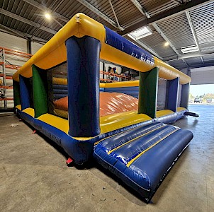 Aire de jeu gonflable OCCASION  "DOME" 2500€ht