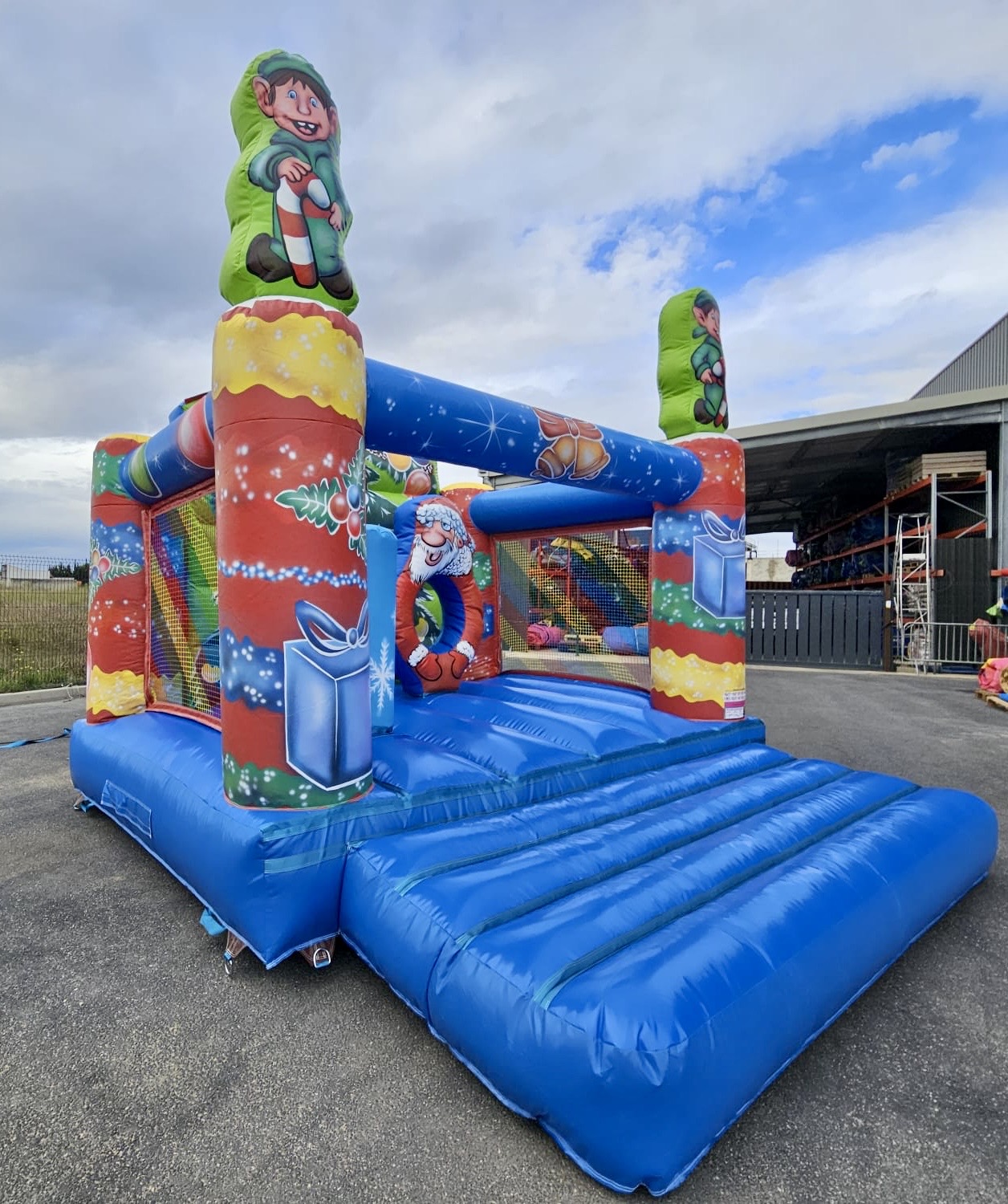 MMS Christmas Inflatable Castle, new winter clearance sale