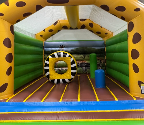 Intérieur du château, gonflable à petit prix et qualités professionnelles