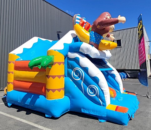 Jeu gonflable idéal pour la plage