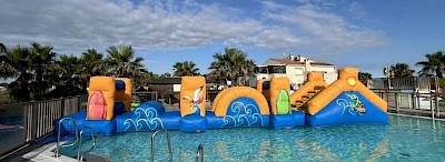 Parcours Gonflable Ventilé AQUA "SURF" 13M occasion - 3500€ht