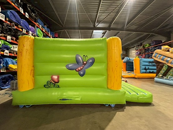 Vue arrière - Château 5m par 4m - Gonflable BOSQUET en occasion