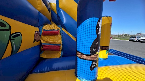 Obstacle de l'aire de jeux gonflables Aloa