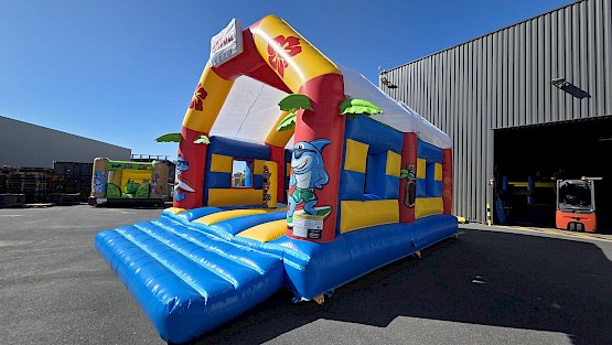 Devis gratuit pour votre aire de jeux gonflables professionnelle