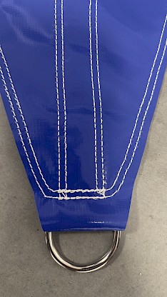 Ancrages du toboggan volcan