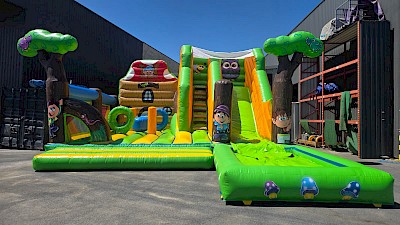 Aire de jeu gonflable "PARC CHAMPETRE"